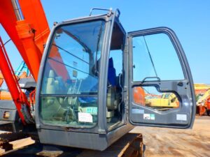Hitachi ZX200-3, 2011