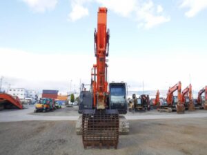 Hitachi Excavator, ZX225USR-5B, 2015