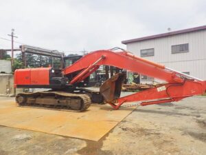 Hitachi Excavator, ZX200-3, 2012