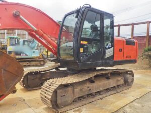 Hitachi Excavator, ZX200-3, 2012