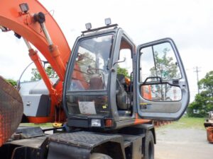 Hitachi Wheel Excavator, EX125WD-5, 2001
