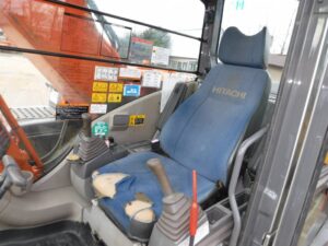 Hitachi Excavator, ZX200-3, 2011