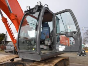 Hitachi Excavator, ZX200-3, 2012