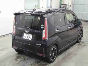 Daihatsu Move Custom, 2016