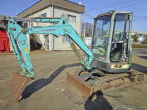 Yanmar Excavator VIO30-5, 2006