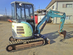 Yanmar Excavator VIO30-5, 2006