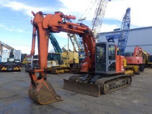 HITACHI EXCAVATOR, ZX135UR, 2007