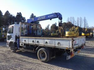 Nissan Condor, Hira Body Truck, Crane 3 Danrd, 2009