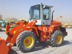 HITACHI WHEEL LOADER, LX70-5, 2000