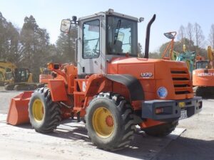 HITACHI WHEEL LOADER, LX70-5, 2000
