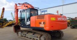 Hitachi Excavator, ZX200-3, 2009