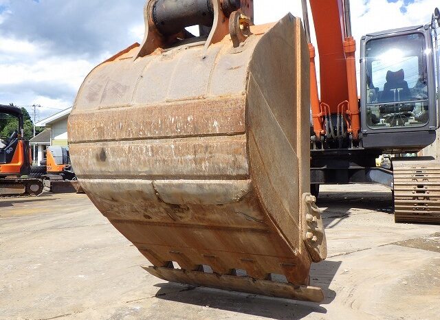 Hitachi Excavator, ZX200-3, 2012 full