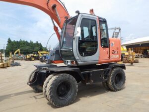 Hitachi Excavator, ZX125W, 2005