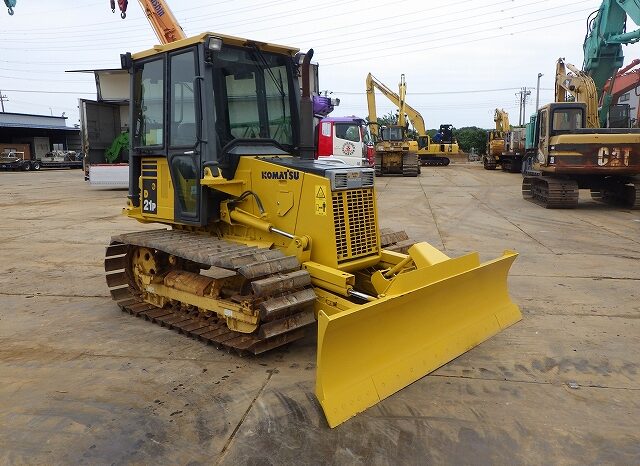 Komatsu Bulldozer, D21P-8E0, 2015 full