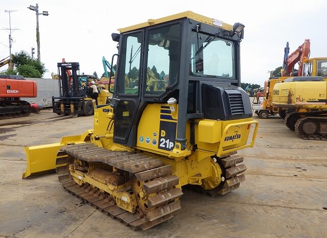 Komatsu Bulldozer, D21P-8E0, 2015 full