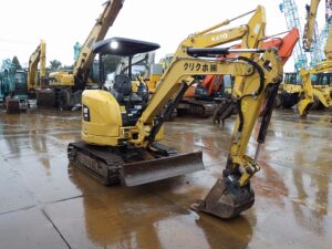 CAT Mini Exacavator, 303ECR