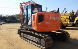 Hitachi Excavator, ZX135US-5B