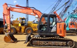 Hitachi Excavator, ZX135US-5B