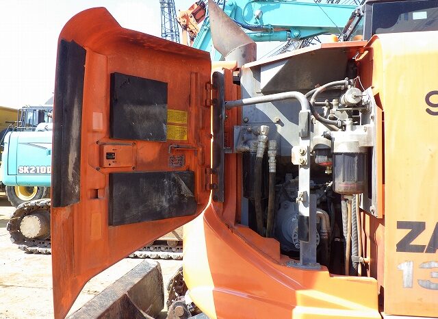 Hitachi Excavator, ZX135US-5B full