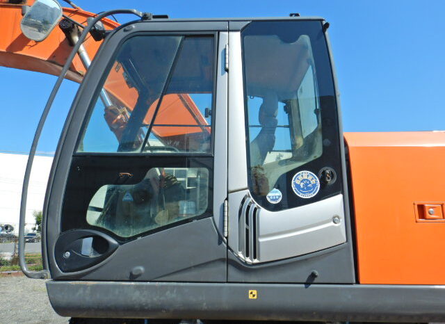 Hitachi Excavator, ZX200-3, 2013 full