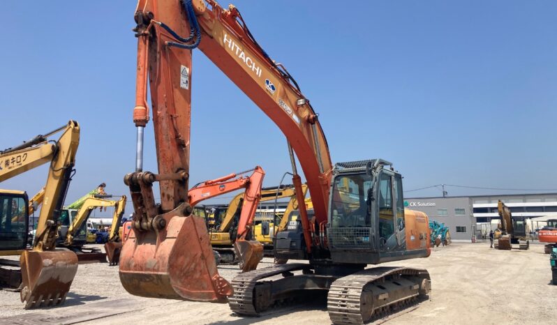 Hitachi Excavator, ZX200-3, 2013 full