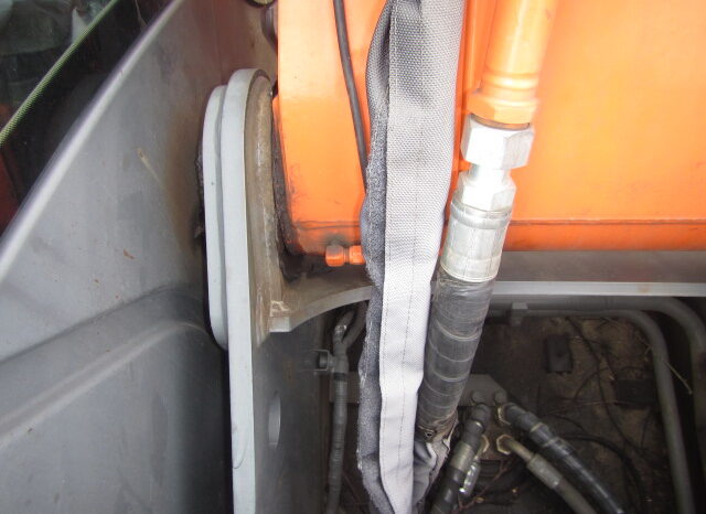 Hitachi Excavator, ZX200-3, 2013 full