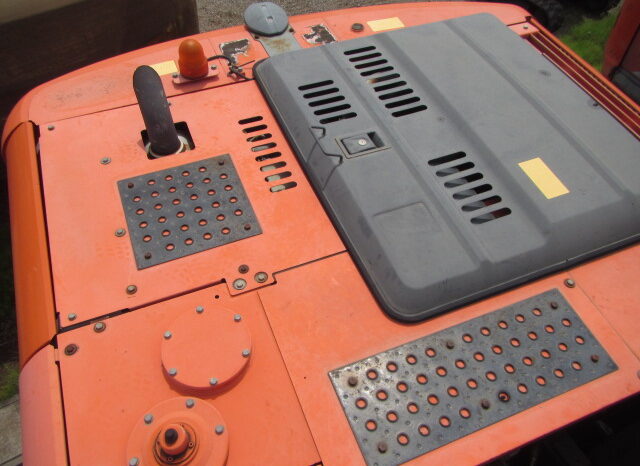 Hitachi Excavator, ZX200-3, 2013 full