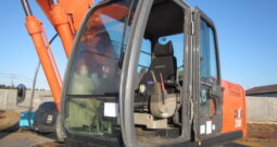 Hitachi Excavator, ZX200-3, 2009