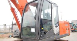 Hitachi Excavator, ZX200-3, 2013