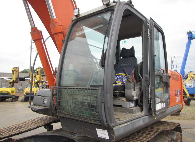 Hitachi Excavator, ZX200-3, 2012 full
