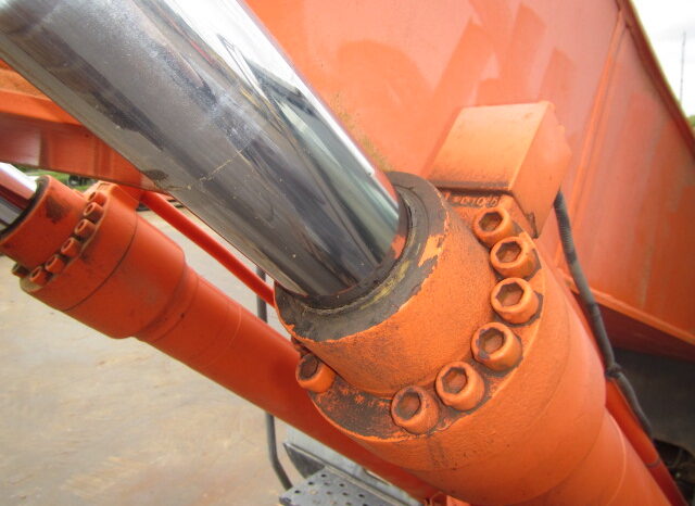 Hitachi Excavator, ZX200-3, 2013 full