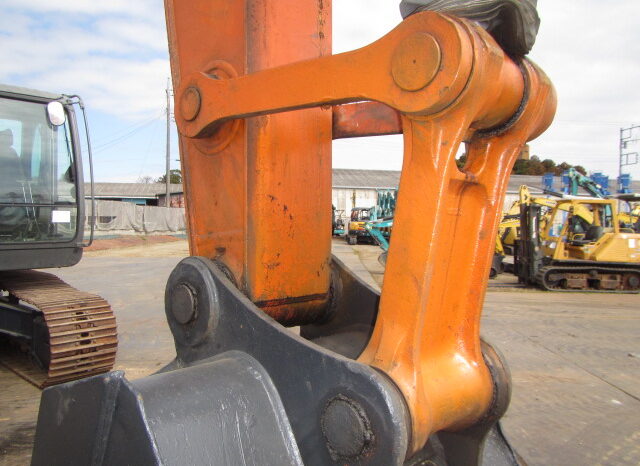 Hitachi Excavator, ZX200-3, 2013 full