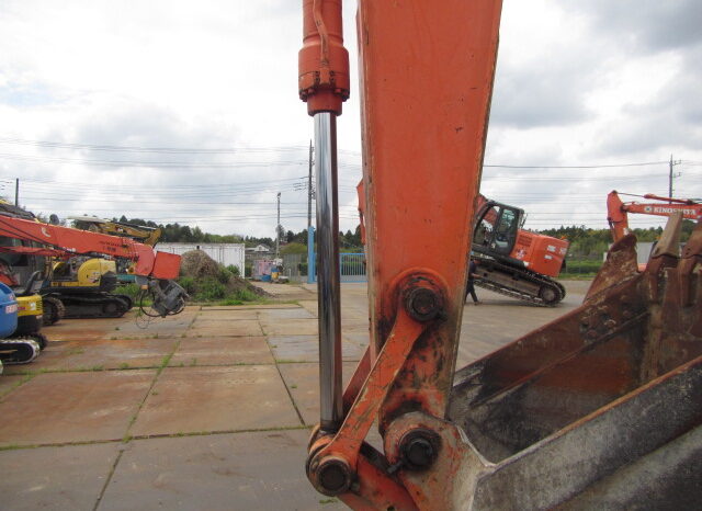 Hitachi Excavator, ZX200-3, 2013 full