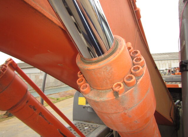 Hitachi Excavator, ZX200-3, 2012 full