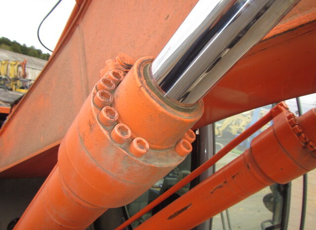 Hitachi Excavator, ZX200-3, 2012 full