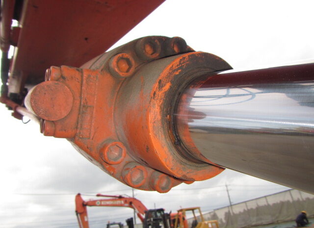 Hitachi Excavator, ZX200-3, 2012 full