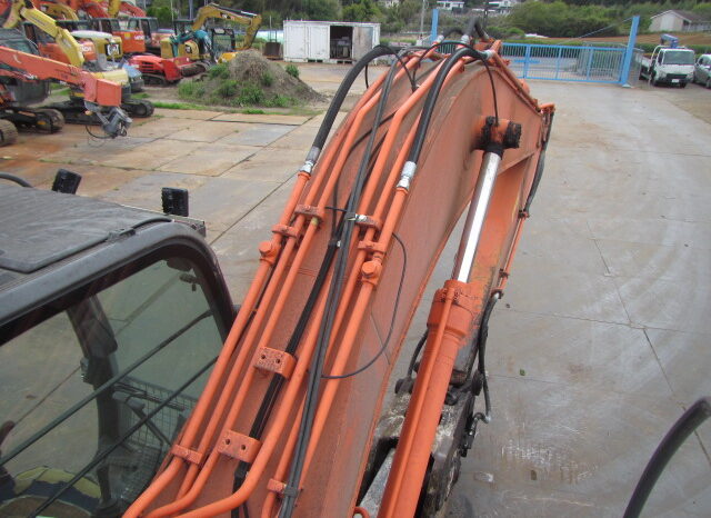 Hitachi Excavator, ZX200-3, 2012 full