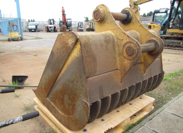 Hitachi Excavator, ZX200-3, 2012 full