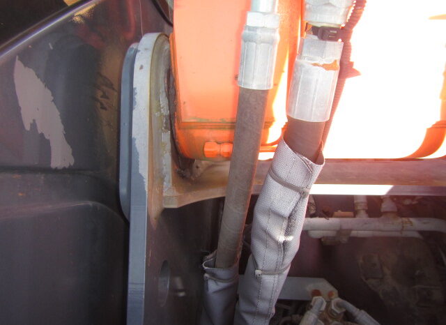 Hitachi Excavator, ZX200-3, 2012 full
