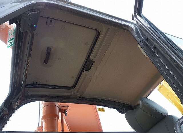 Hitachi Excavator, ZX200-3, 2010 full