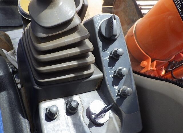 Hitachi Excavator, ZX200-3, 2010 full